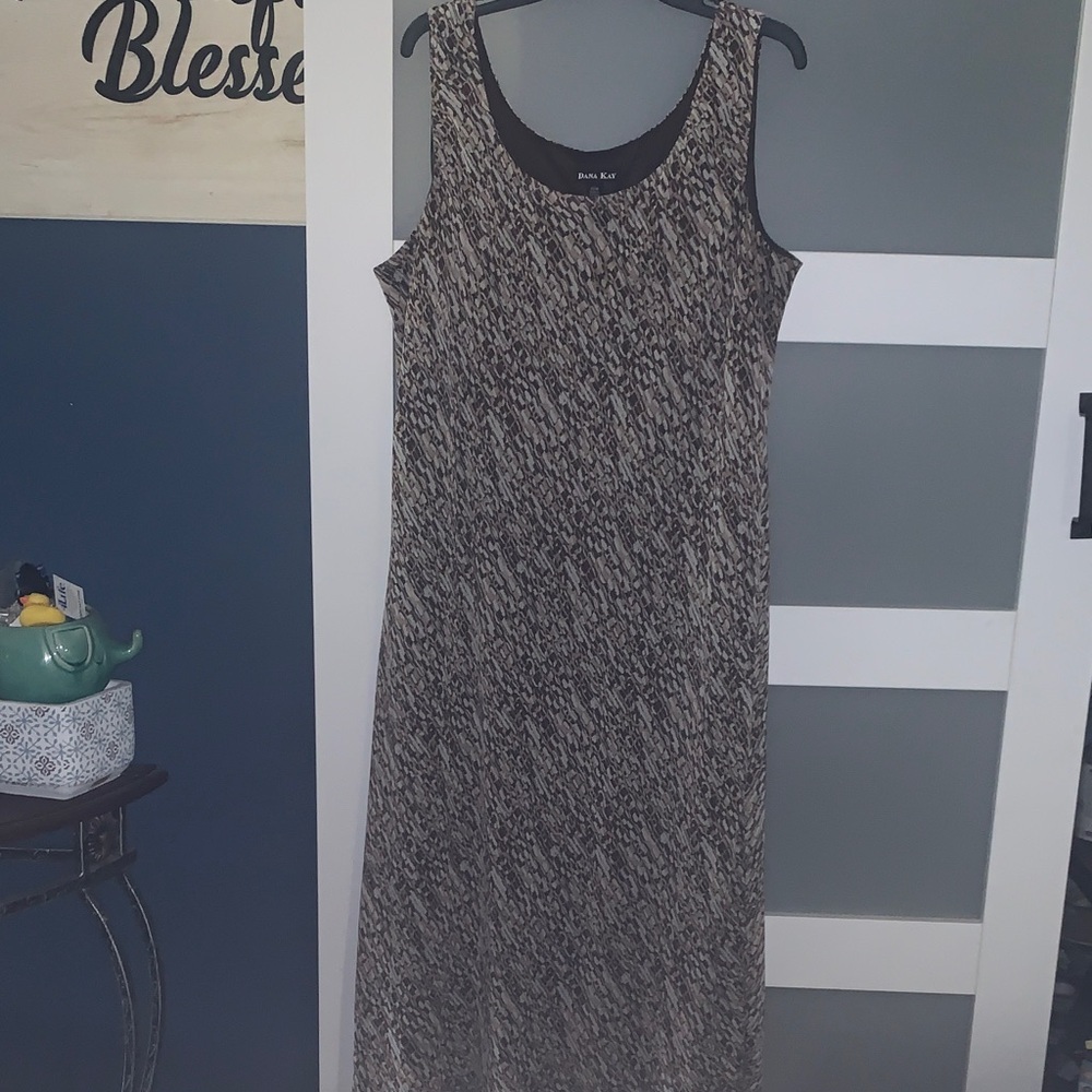Dana Kay sleeveless knit maxi dress in black and cream